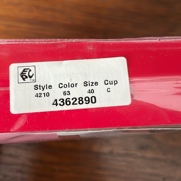 PlayTex Cross Your Heart wirefree bra - Picture 5 of 5